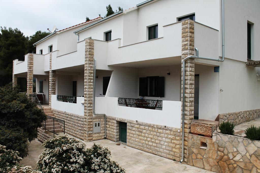 Apartments Lancek Иван-Долац Экстерьер фото