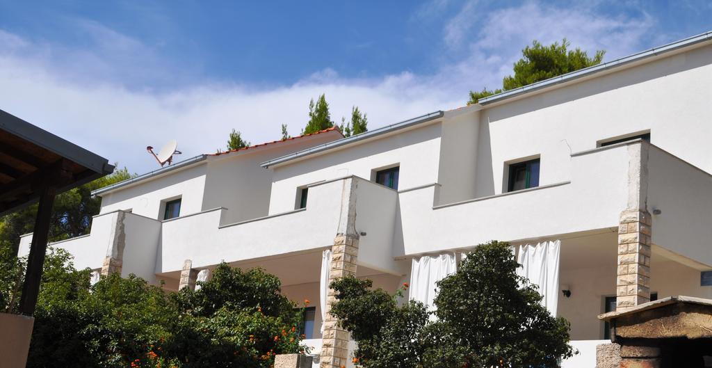 Apartments Lancek Иван-Долац Экстерьер фото